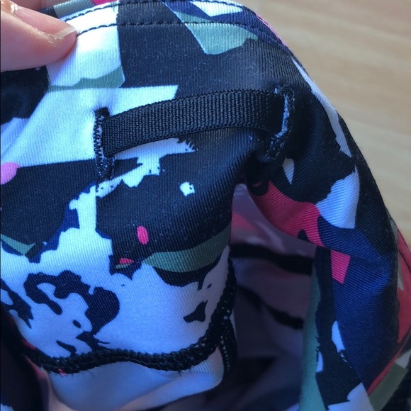 Lululemon Wunder Train High Waist Shorts - Picture 4 of 7